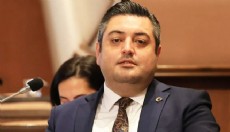 CHP'li meclis üyesi Burak Korkmaz gözaltına alındı
