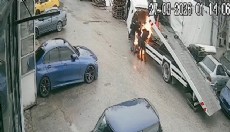 Değiştirilmek istenen akü alev aldı