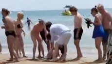 Antalya'da denizde fenalaşan turist hastanede kurtarılamadı