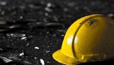 Devrilen vagonun altında kalan maden işçisi öldü