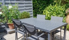 Dış Mekanda Zarafetin ve Dayanıklılığın Buluşması