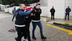 Ehliyet sınavı komisyon üyesine saldıran baba ve oğlu tutuklandı