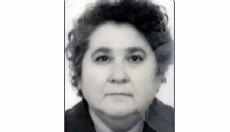 Emekli öğretmen evinde ölü bulundu