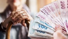 En düşük emekli maaşı düzenlemesi Resmi Gazete'de