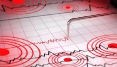 Endonezya'da 7.7 büyüklüğünde deprem: 20 ölü