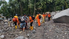 Endonezya'da sel: 16 ölü