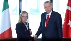 Erdoğan - Meloni arasında karşılıklı jestler