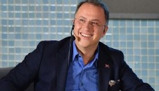 Eşi açıkladı: Mehmet Murat Çalık'ın son durumu