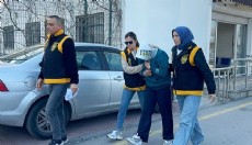 Eşini bıçakla yaralayan kadın, tutuklandı