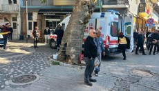 Eşini çalıştığı iş yerinde av tüfeğiyle öldürdü
