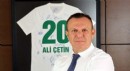 Eski Denizlispor başkanı, 'yol verme' kavgasında bıçaklandı
