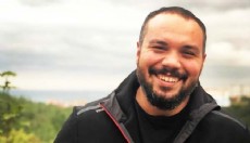 Evinde rahatsızlanan beyin cerrahı kurtarılamadı
