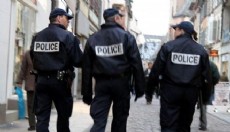 Araç kalabalığın arasına girdi: 9 yaralı