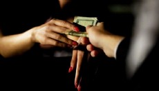 Fuhuş baskınında akılalmaz yöntem böyle ortaya çıkarıldı