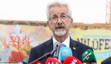 Gözaltındaki eski belediye başkanı adliyeye sevk edildi