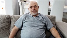 Gözlükten kurtulmak isterken, dünyası karardı