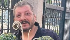 Güreş antrenörü spor salonunda ölü bulundu