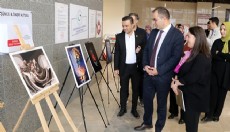 Hastanede Sanatla Şifa Buluşması sergisi