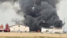 Havai fişek deposunda yangın