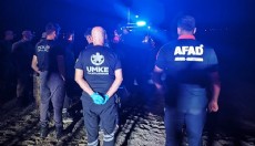 Hazar Gölü’ne giren genç boğuldu