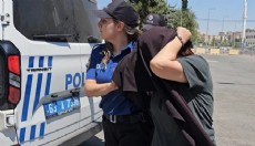 Hemşire kıyafetiyle bebek kaçırmaya çalıştı