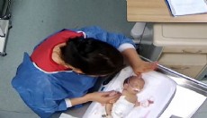 Hemşirenin darbettiği bebekle ilgili rapor dosyaya girdi