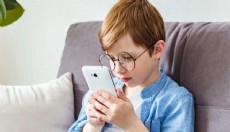 Her 5 gençten 1'i internette taciz mağduru