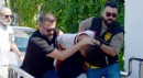 Husumetlilerine ateş açtı, yoldan geçen başkasını öldürdü