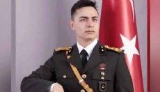 İhraç edilen teğmen Deniz Demirtaş göreve başladı