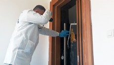 İnşaat halindeki dairenin kapısını kırdılar