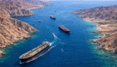 İran: Hürmüz Boğazı'nda iki petrol tankeri vuruldu