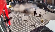 İş yerine 9 araç çarpan esnaf: Araba gözlüyoruz
