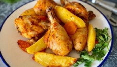 Kantinden tavuk yiyen 14 öğrenci hastanelik oldu