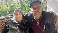 Karısını banyoda ölü buldu