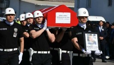 Kazada şehit olan polis memuru son yolculuğuna uğurlandı