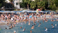 Kemer'de haziranda doluluk yüzde 90'ı buldu