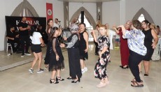 Kepez'de kadınlar matinede buluştu