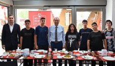 Kepez’in Öğrenci Kent Lokantası'na yoğun ilgi