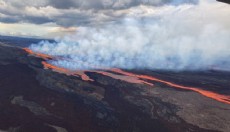 Kilauea Yanardağı yeniden lav püskürttü