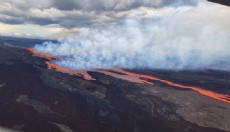 Kilauea Yanardağı yeniden lav püskürtüyor