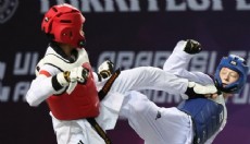 Kızlar madalya için yarıştı