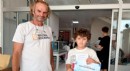 Kocagöz, sünnet olan çocukları ödüllendirdi