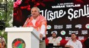 Korkuteli Varsak Yaylası’nda Kepez rüzgarı esti