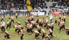 Kumluca'da başpehlivan Orhan Okulu oldu