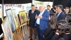 Kursiyerlerden Antalya'da resim sergisi