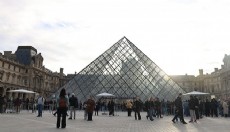 Louvre soygununda iki şüpheli suçunu itiraf etti