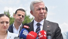 Mansur Yavaş, cezaevindeki Muhittin Böcek'i ziyaret etti