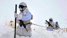 Mehmetçik, zorlu kış şartlarında görev başında