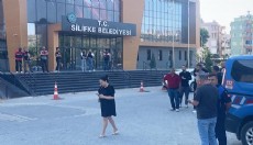 Mersin'de Silifke Belediyesi'ne operasyon