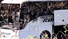 Mersin'de yolcu otobüsü yandı